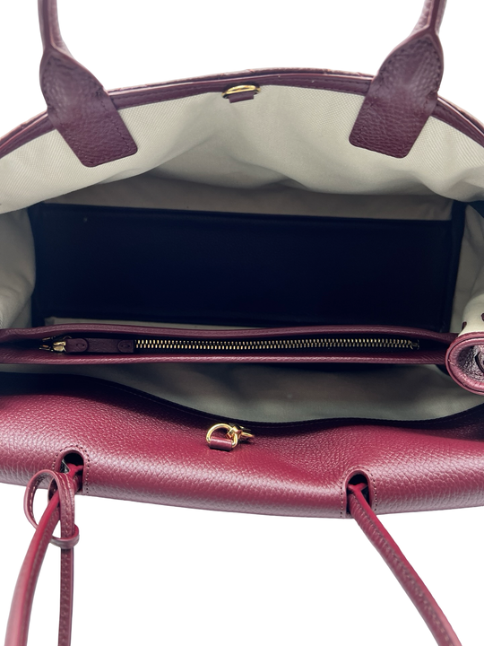 Bolsa Chanel Urban Essentials Grande