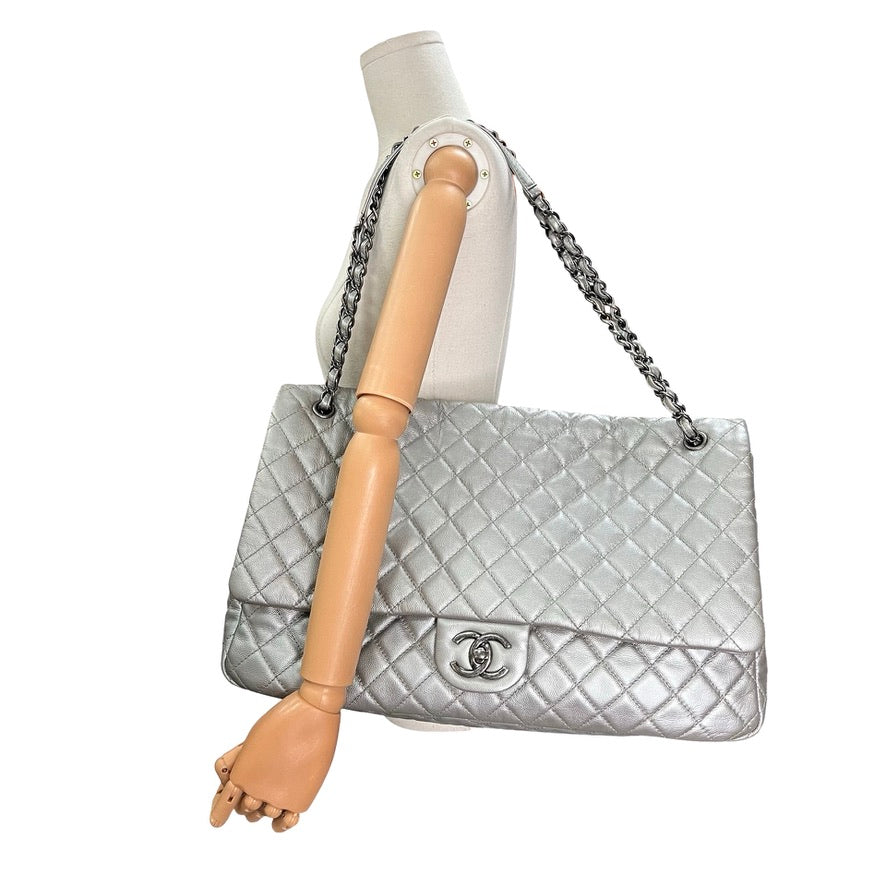 Bolsa Chanel XXL Travel Flap