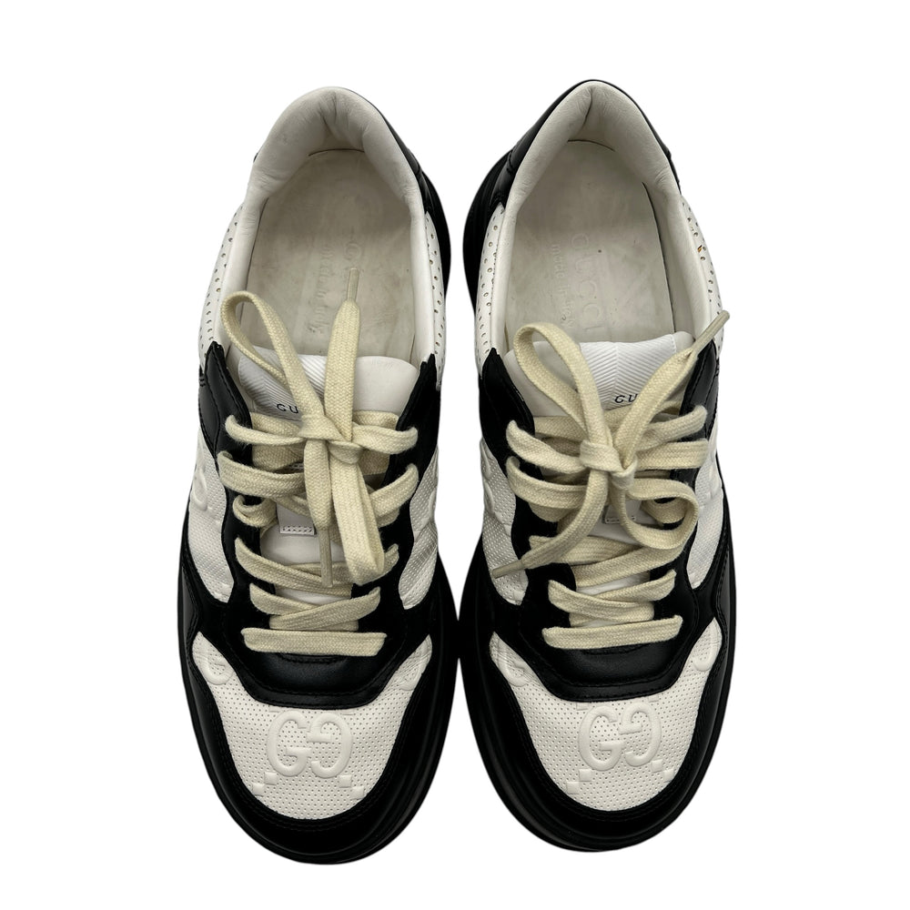 Tenis Gucci Embossed T.6.5