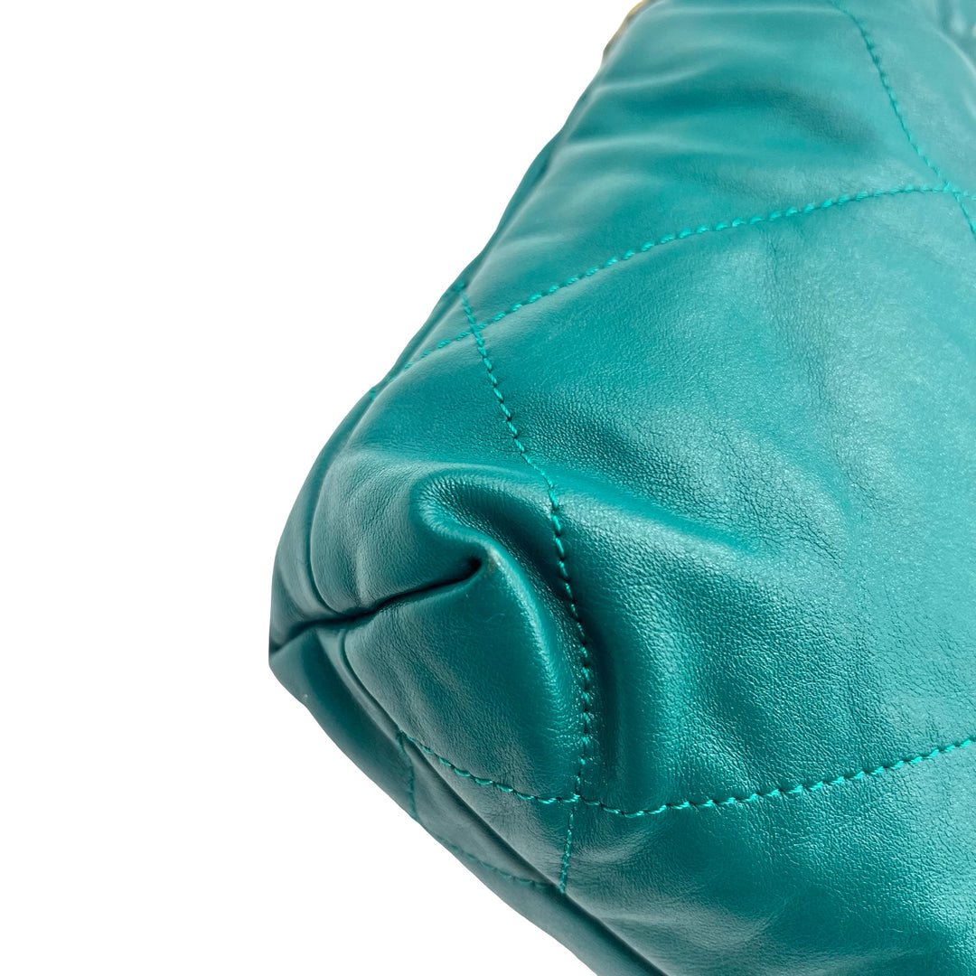 Bolsa Chanel 22 Mini