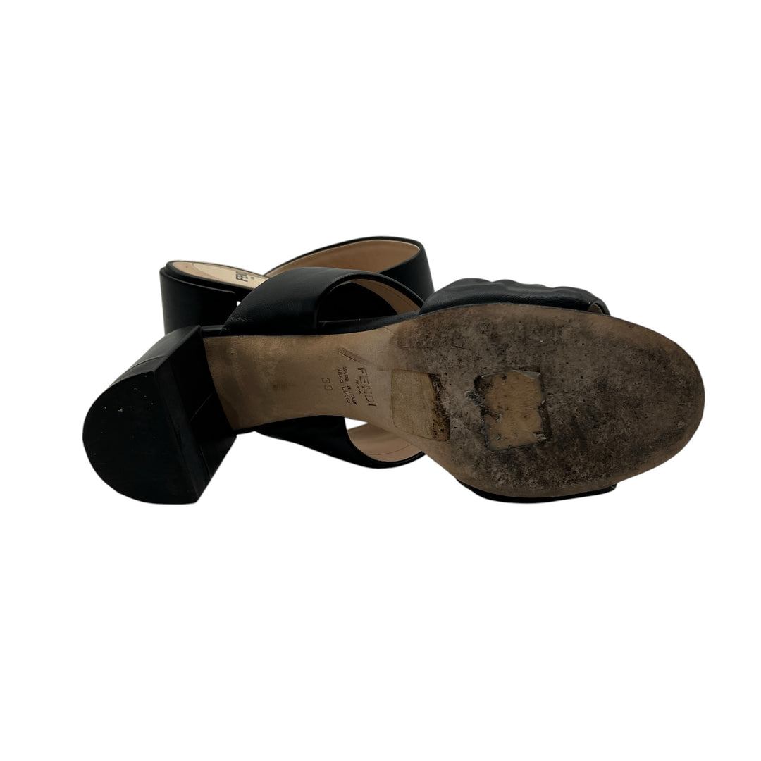 Sandalias Fendi  T.39