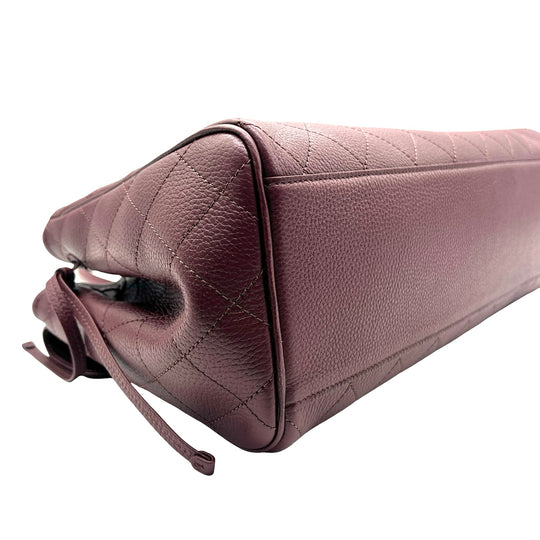 Bolsa Chanel Urban Essentials Grande