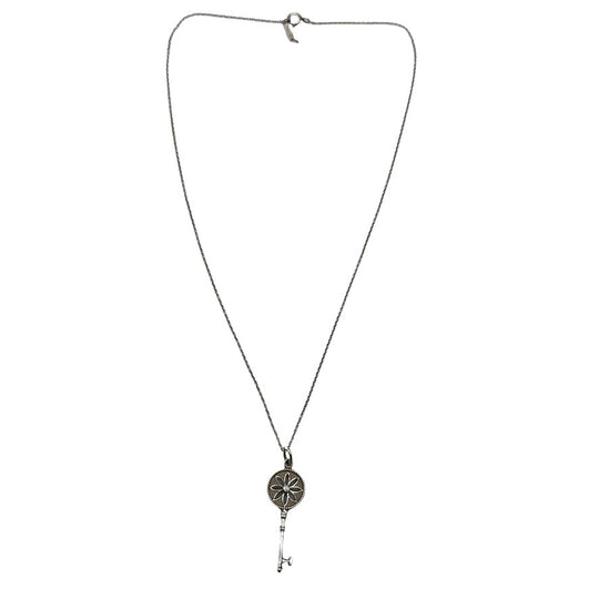 Collar Tiffany & Co Daisy Key Pendant