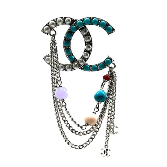 Pin Chanel