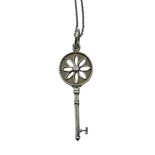 Collar Tiffany & Co Daisy Key Pendant
