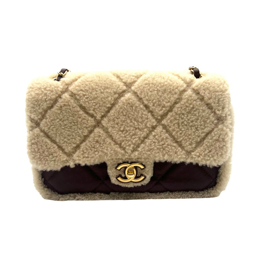 Bolsa Chanel Shearling