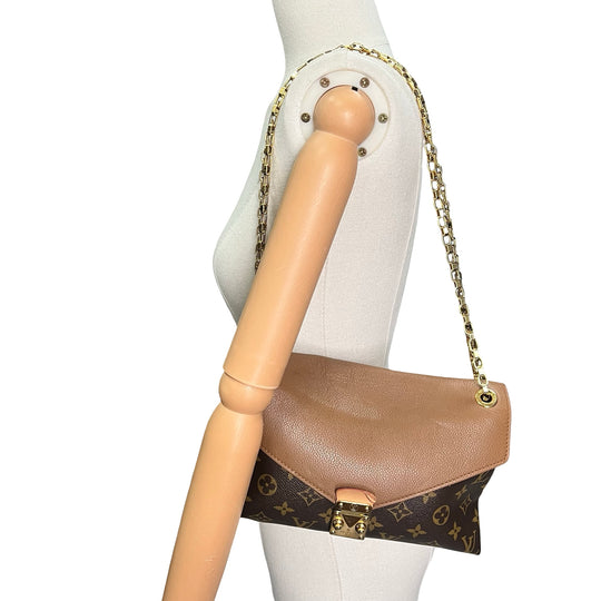 Bolsa Louis Vuitton Pallas Chain