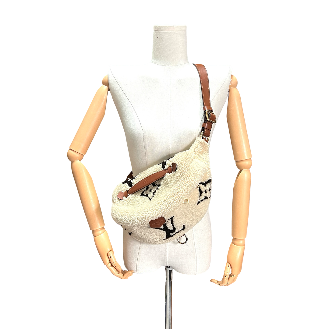 Cangurera Louis Vuitton Monogram Teddy