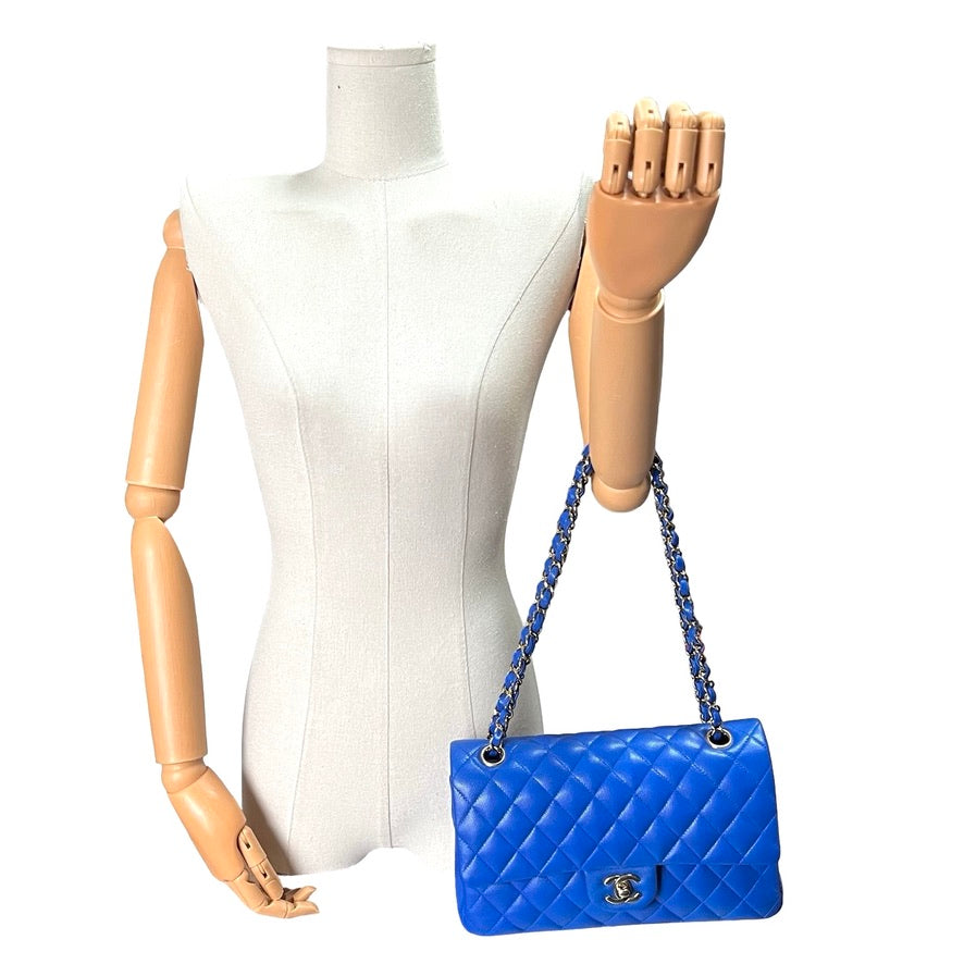 Bolsa Chanel Clásica Double Flap Mediana