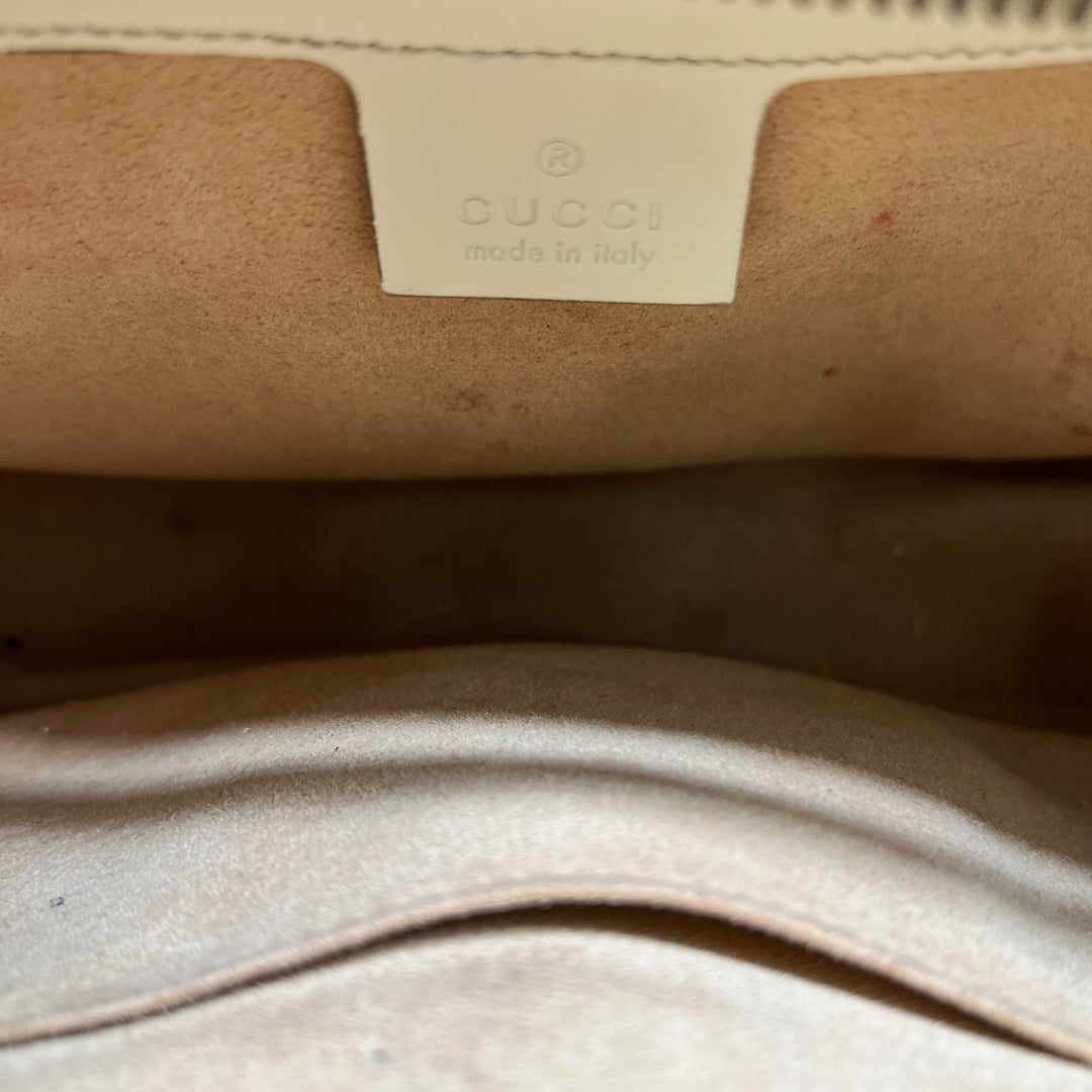 Bolsa Gucci GG Marmont