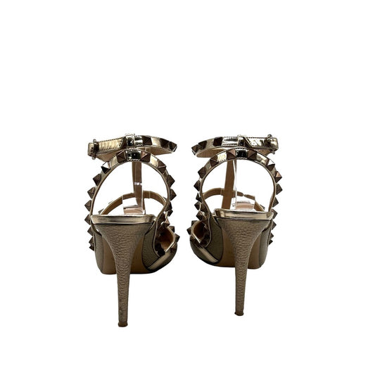 Pumps Valentino Rockstud T.38