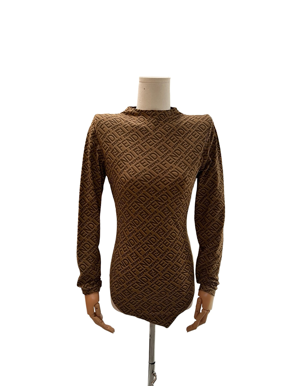 Top Fendi x Skims T.M