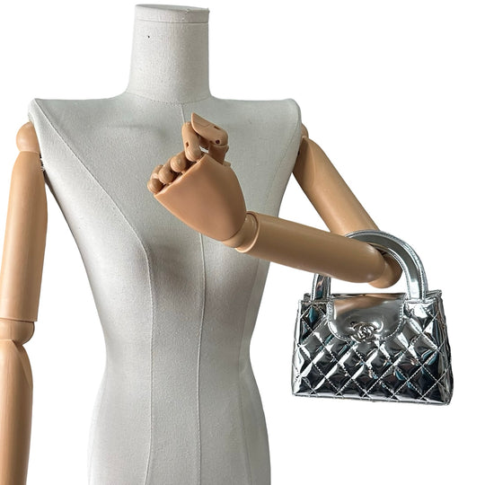 Bolsa Chanel Kelly Shopper Nano