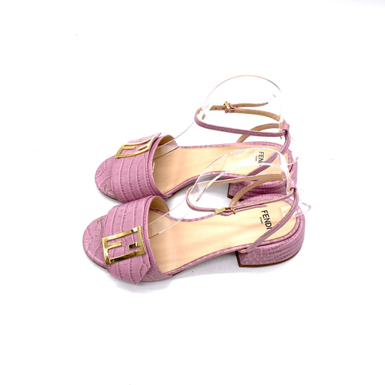 Sandalias Fendi
