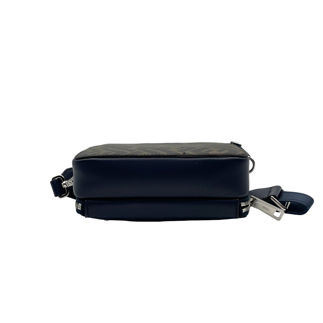 Bolsa Fendi Camera Case Squared FF