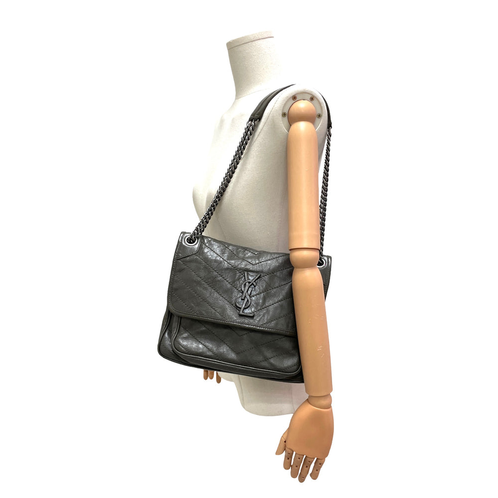 Bolsa Saint Laurent Niki Mediana