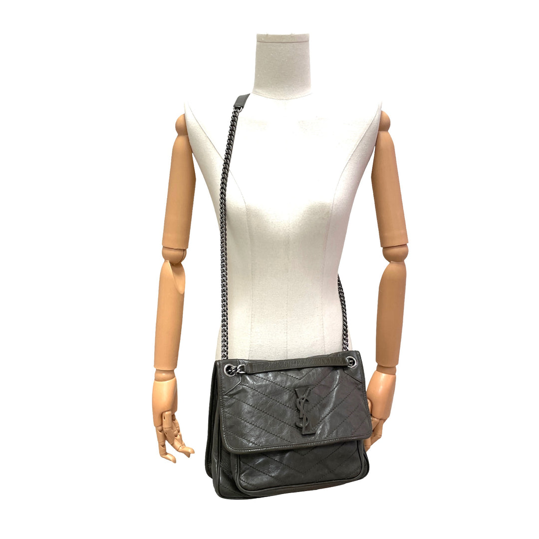 Bolsa Saint Laurent Niki Mediana