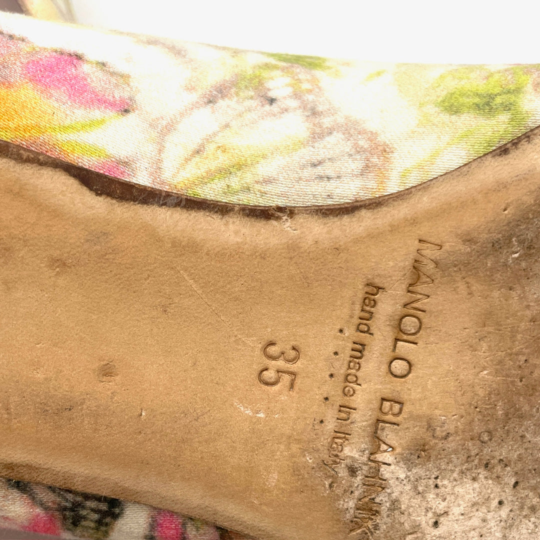 Flats Manolo Blahnik White Butterfly Print Satin Hangisi T.35
