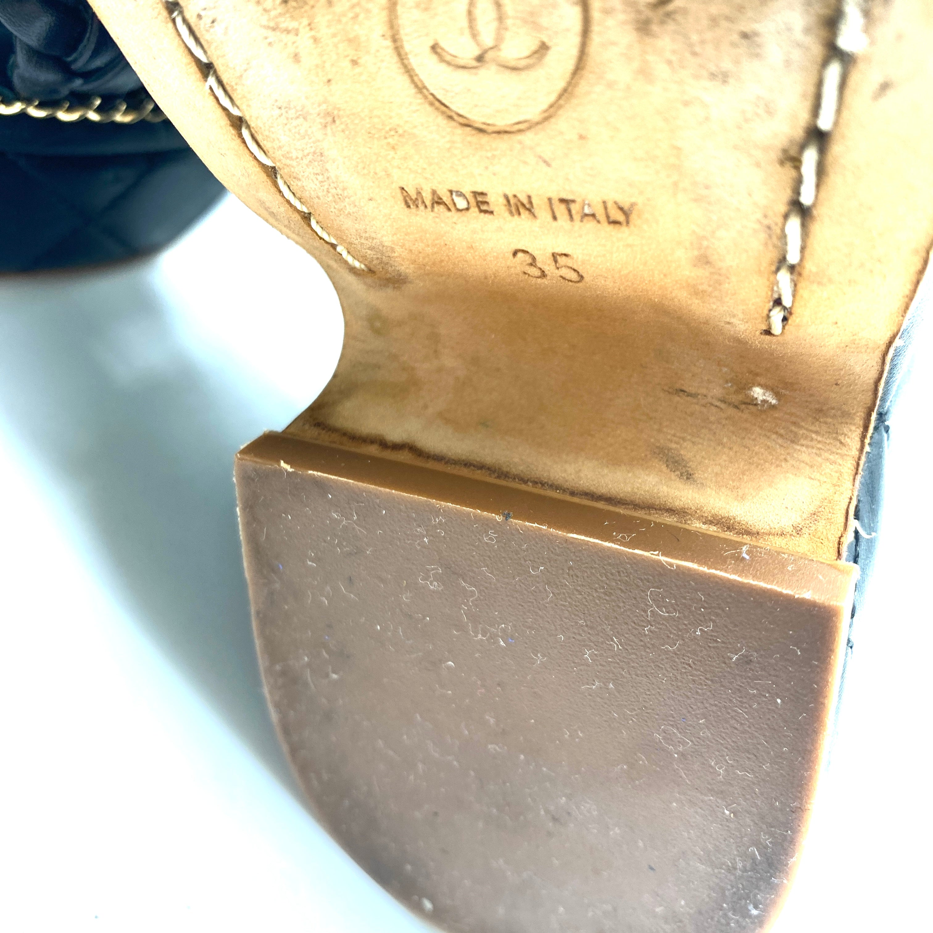 Sandalias Chanel T.35