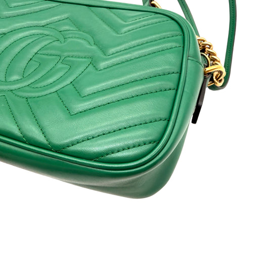 Bolsa Gucci GG Marmont Pequeña