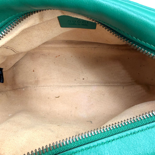 Bolsa Gucci GG Marmont Pequeña