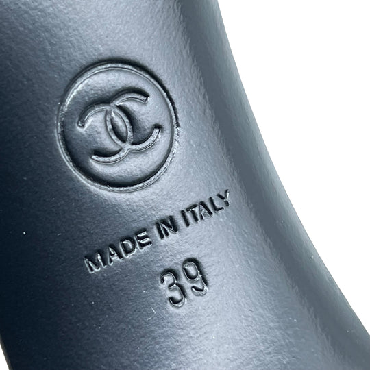 Pumps Chanel Slingback T.39