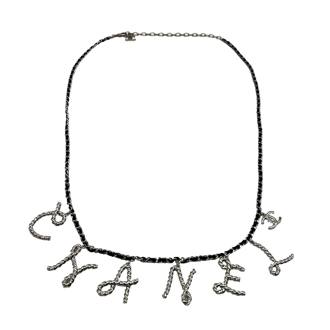 Collar Chanel