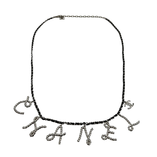 Collar Chanel