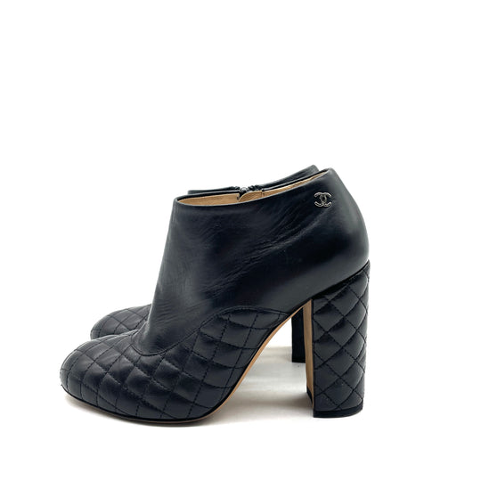 Botines Chanel T.36.5