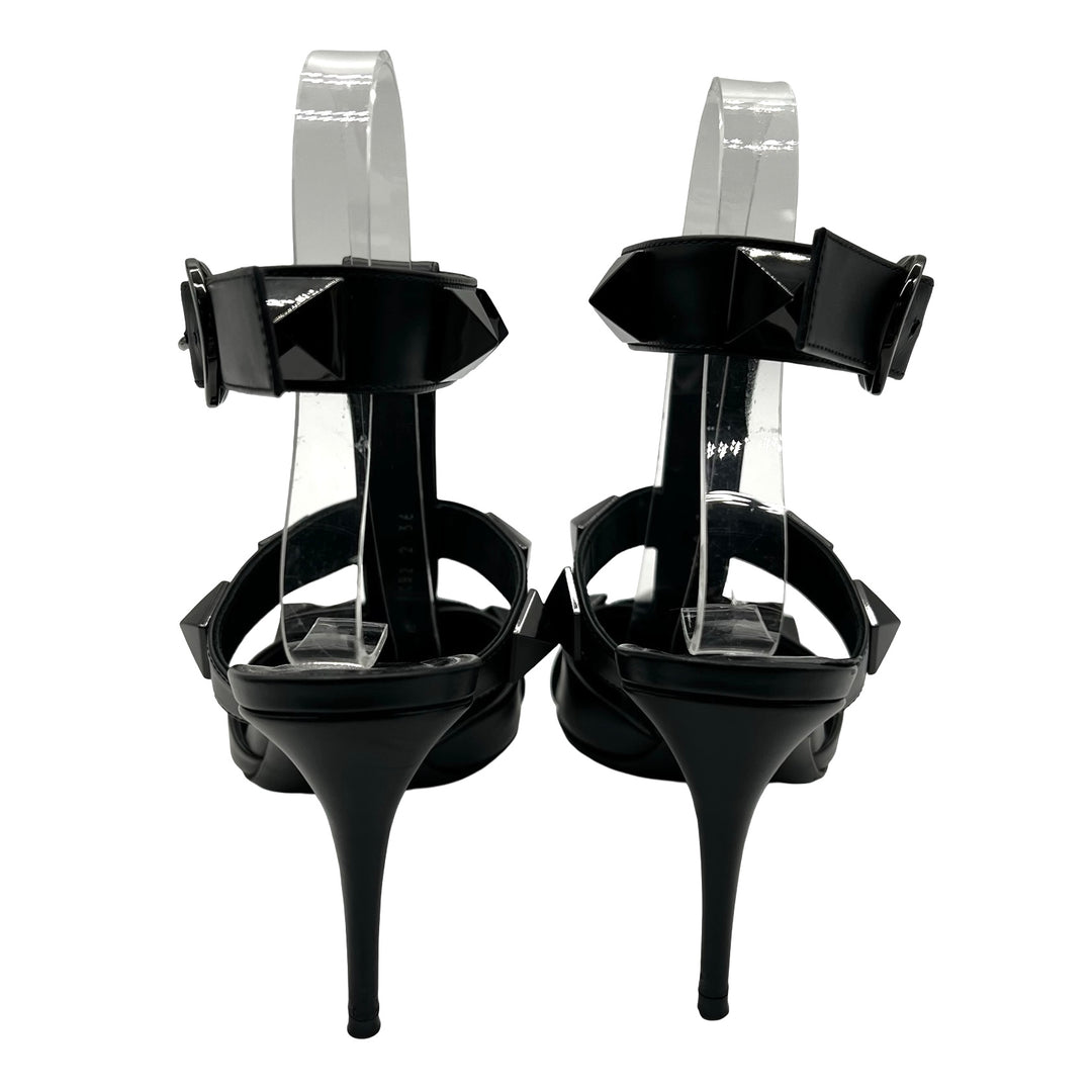 Pumps Valentino Roman Stud T.36