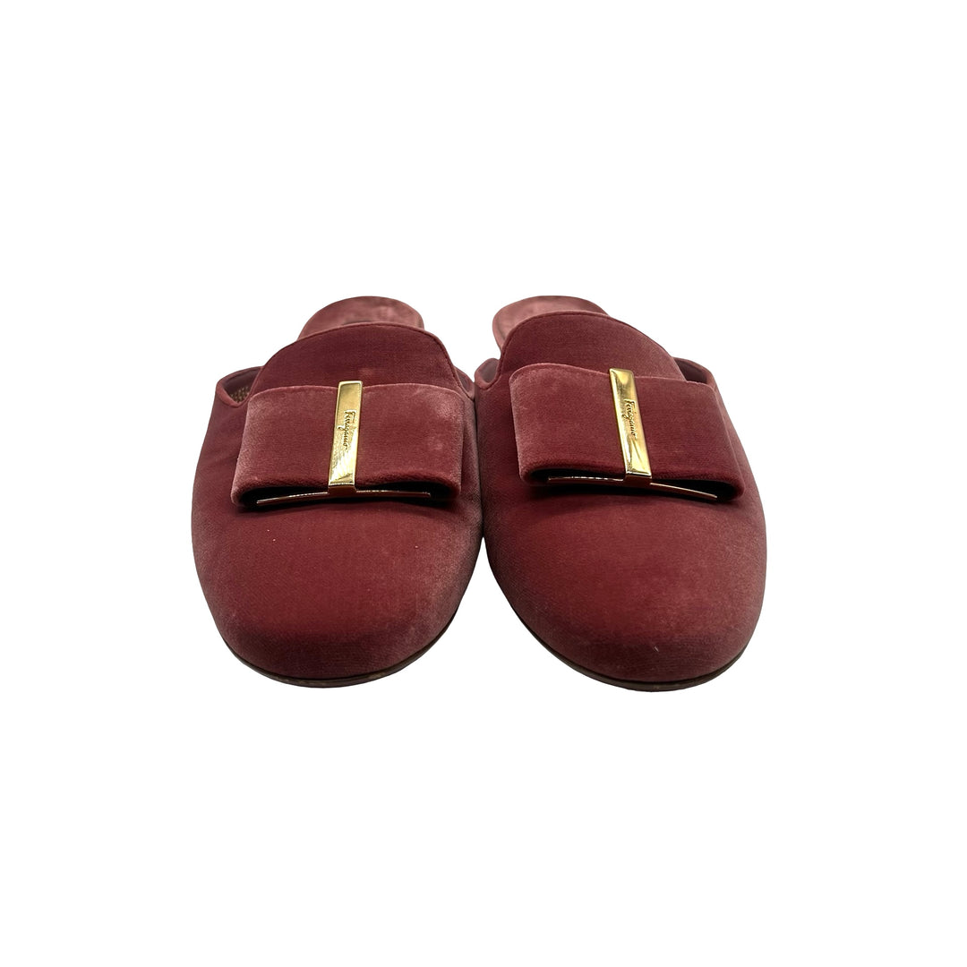 Slippers Salvatore Ferragamo T.39.5