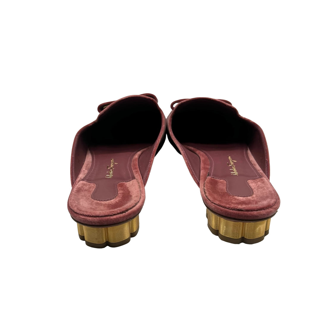 Slippers Salvatore Ferragamo T.39.5