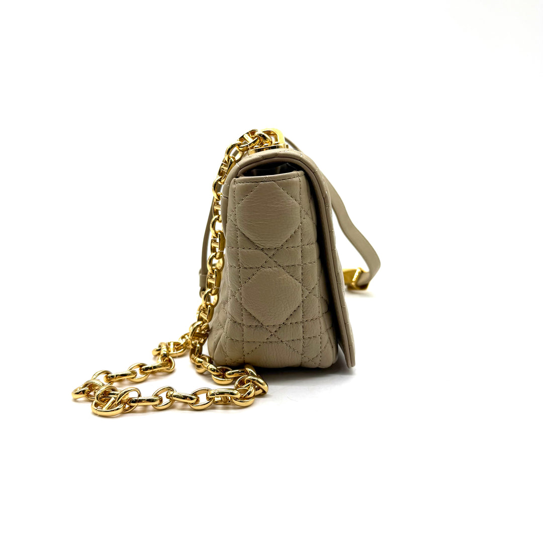 Bolsa Dior Caro Pequeña