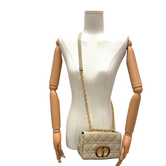 Bolsa Dior Caro Pequeña