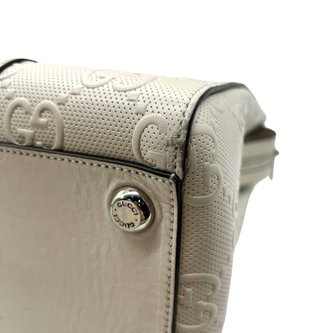 Bolsa Gucci GG Embossed Tote