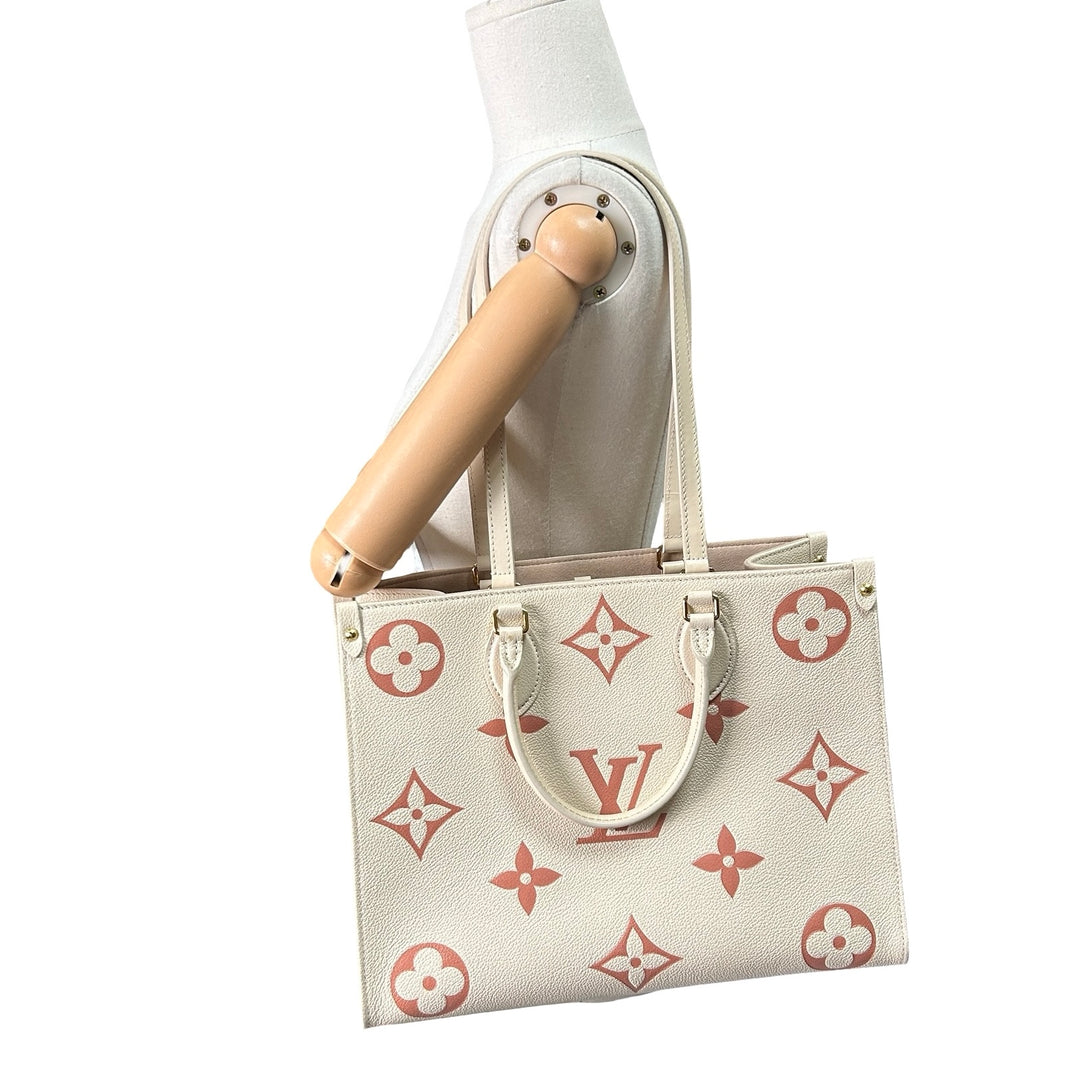Bolsa Louis Vuitton OnTheGo MM