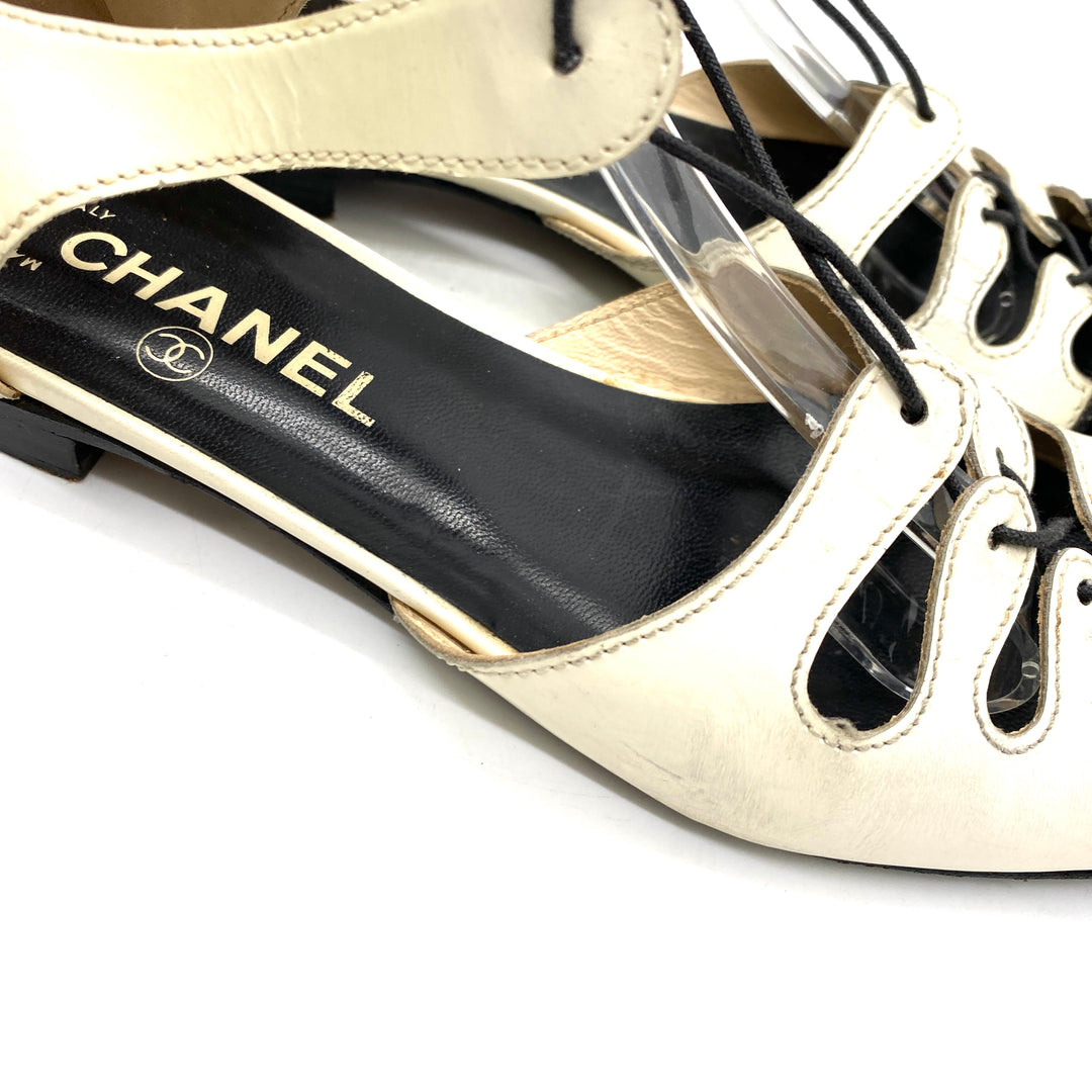 Flats Chanel T.38