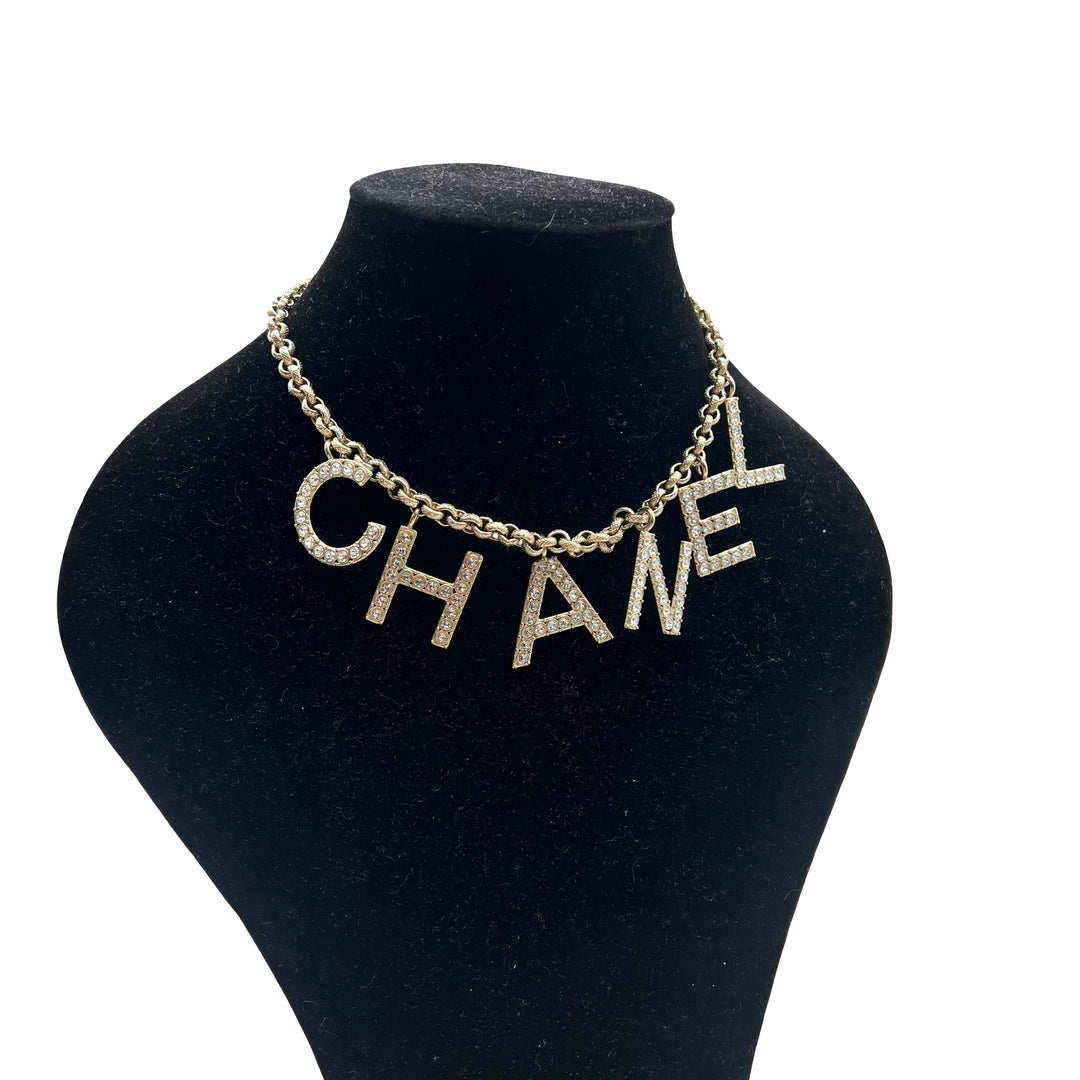 Collar Chanel