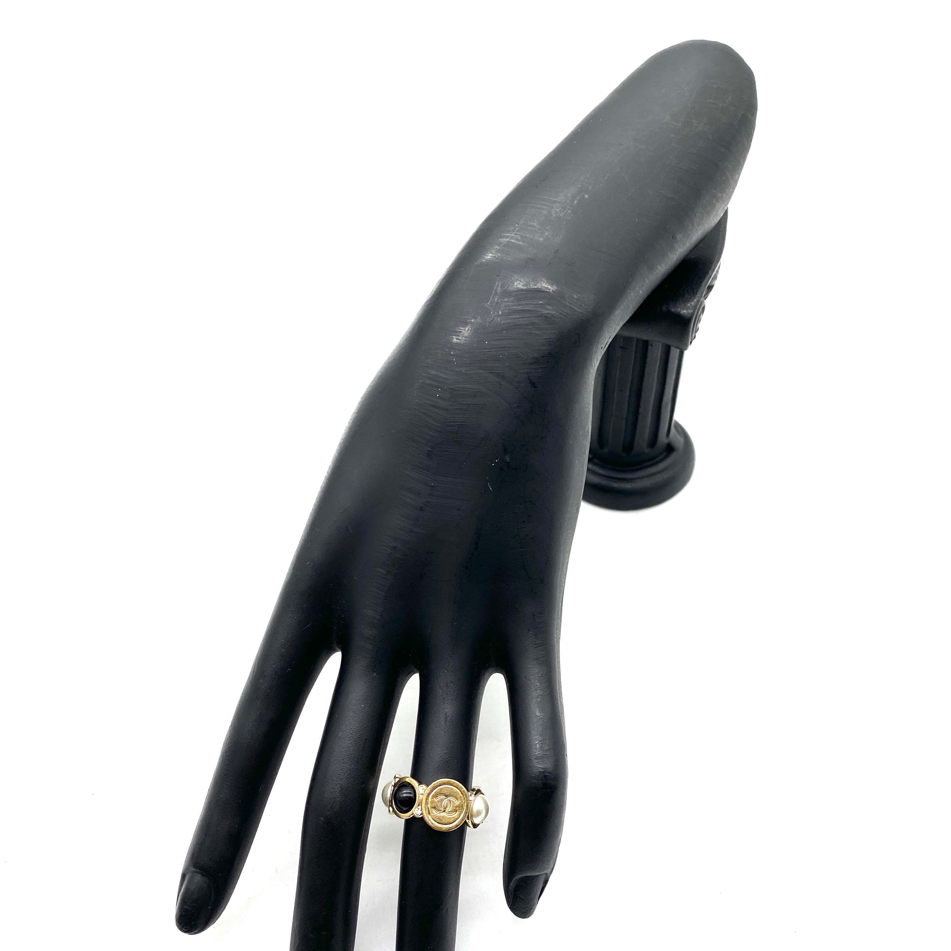 Anillo Chanel T.5