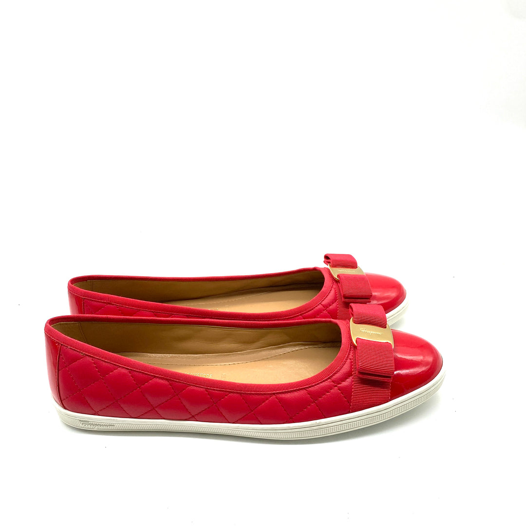 Flats Salvatore Ferragamo T.9.5