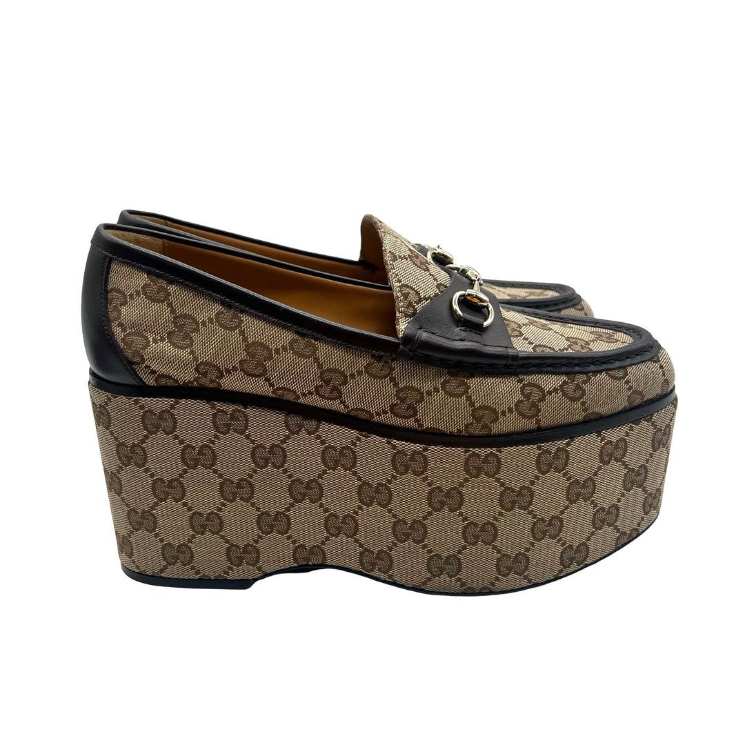 Loafers Gucci Horsebit T.39.5