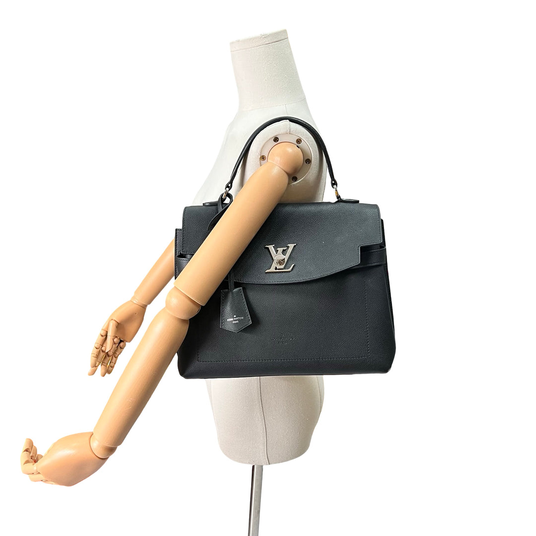 Bolsa Louis Vuitton LockMe Ever MM