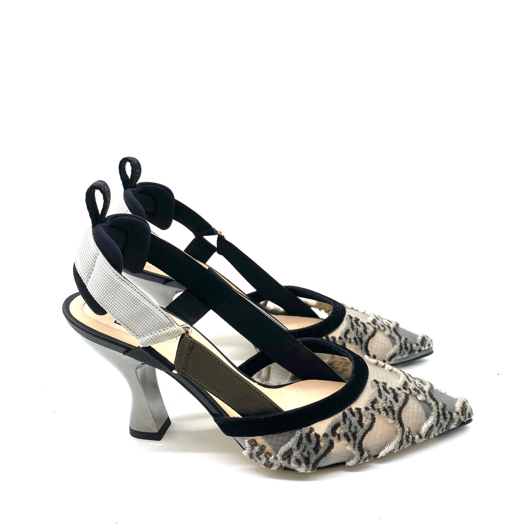 Pumps Fendi Colibrì T.36