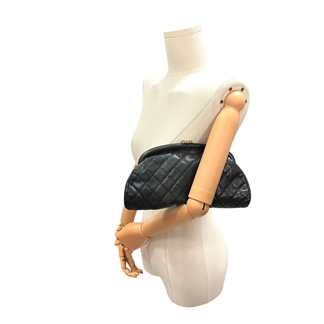 Clutch Chanel Timeless