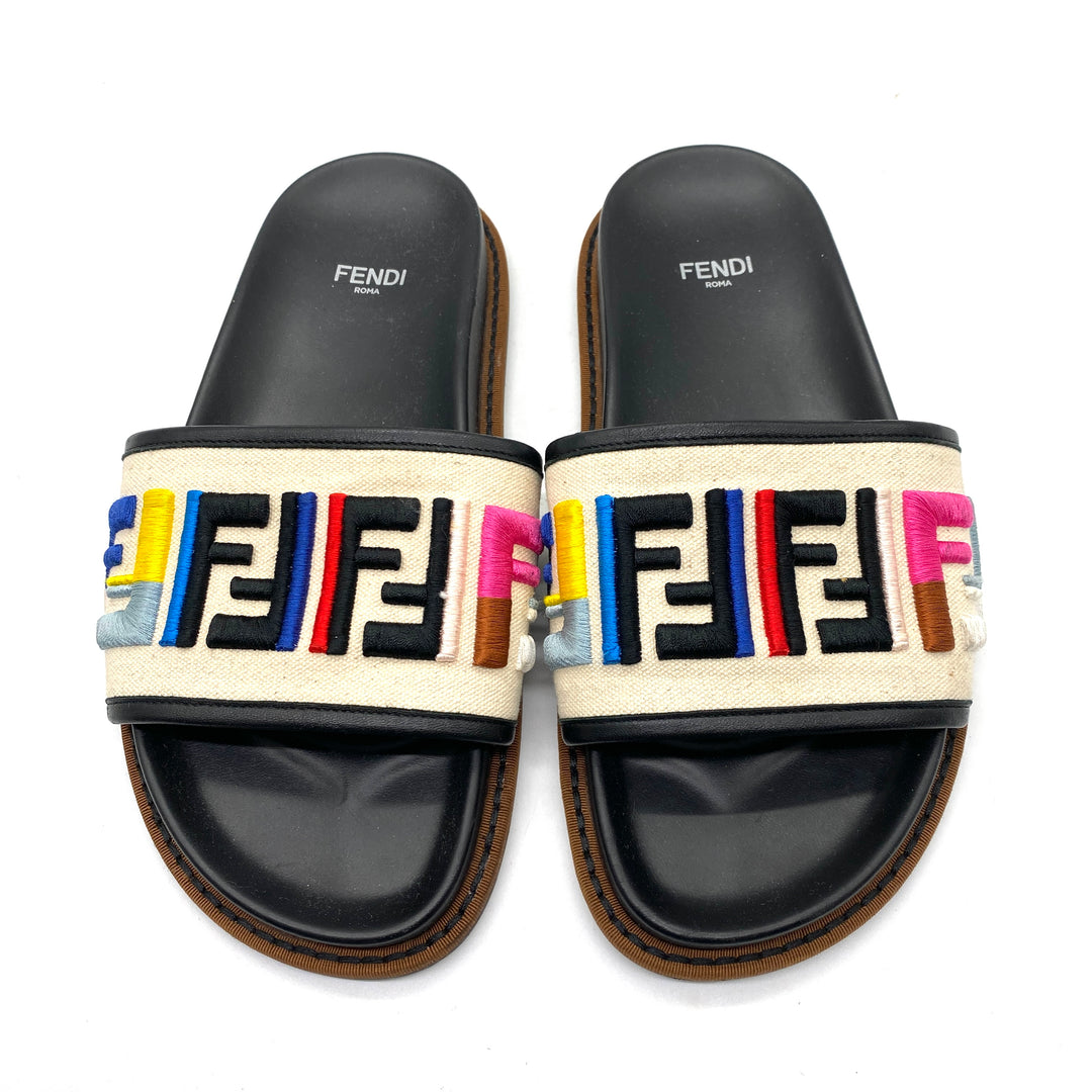 Sandalias Fendi T.35