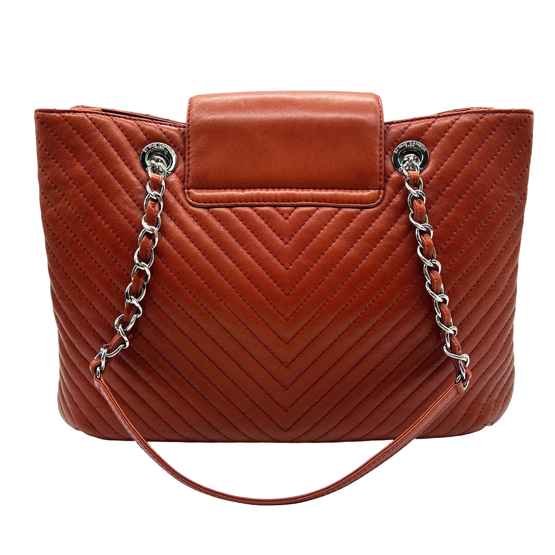 Bolsa Chanel Chevron CC Shopping Tote