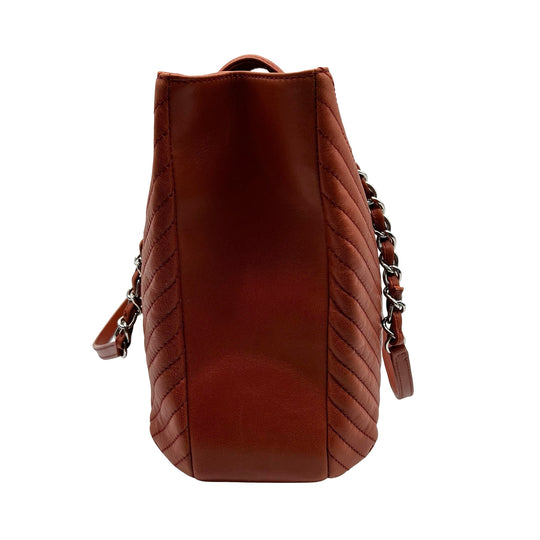 Bolsa Chanel Chevron CC Shopping Tote