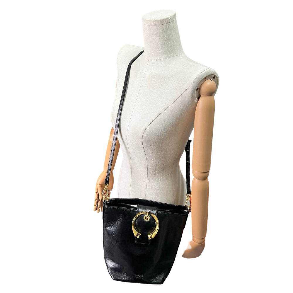 Bolsa Jimmy Choo Madeline Bucket