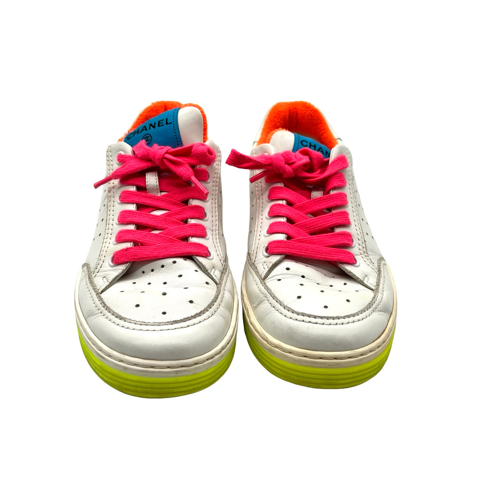 Tenis Chanel T.37.5