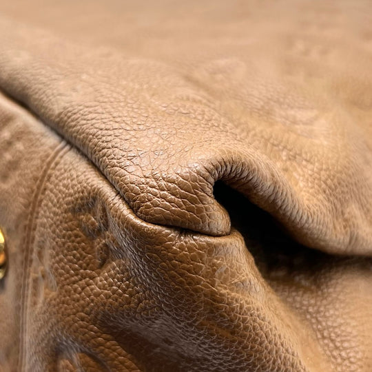 Bolsa Louis Vuitton Artsy MM